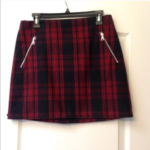 Gap plaid skirt